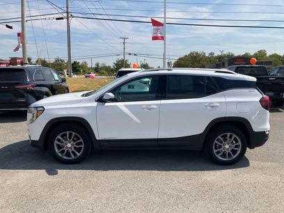Used 2024 GMC Terrain SLT