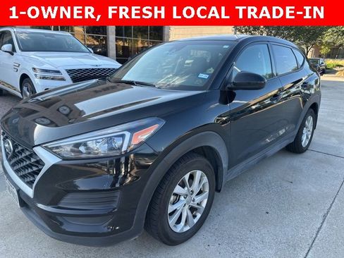 Used 2019 Hyundai Tucson SE image 1