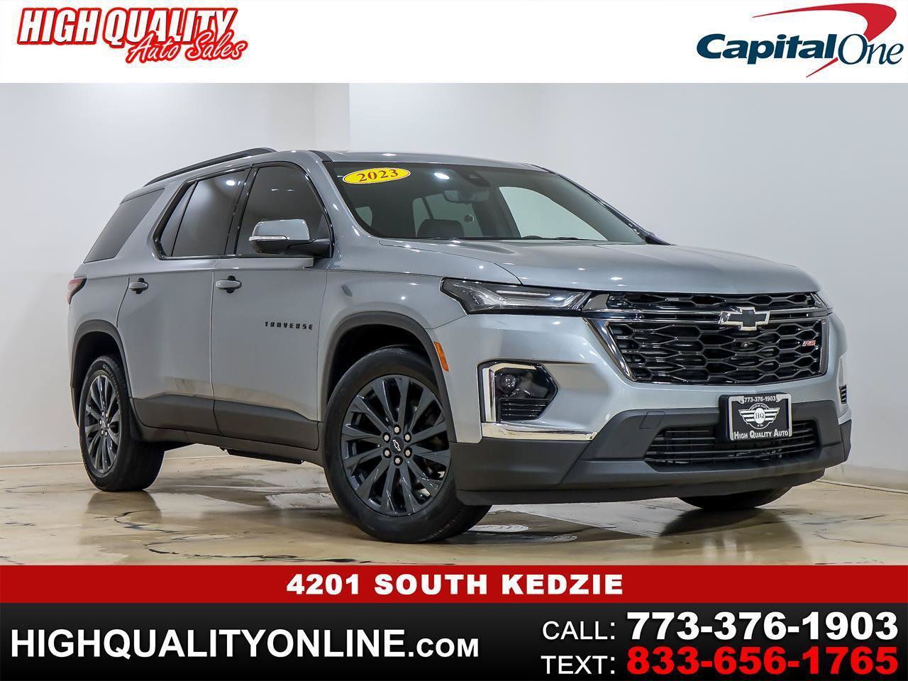 Used 2023 Chevrolet Traverse RS w/ LPO, Floor Liner Package AWD/4WD image 1