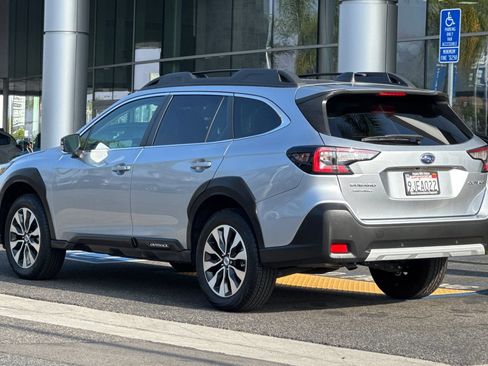 Certified 2024 Subaru Outback Limited AWD/4WD image 6