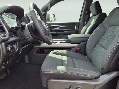 New 2026 RAM 1500 Lone Star w/ Night Edition RWD image 8