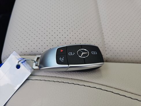 New 2026 Mercedes-Benz GLE 350 4MATIC image 37