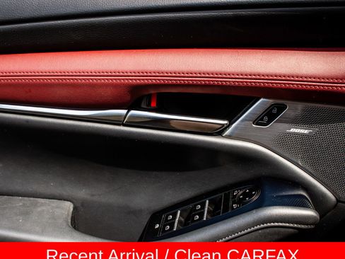 Used 2022 MAZDA MAZDA3 s image 21