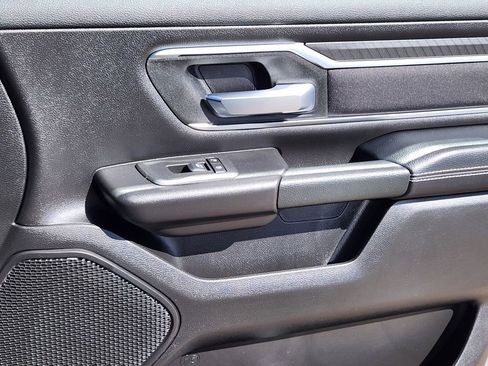 Used 2025 RAM 1500 Big Horn AWD/4WD image 13