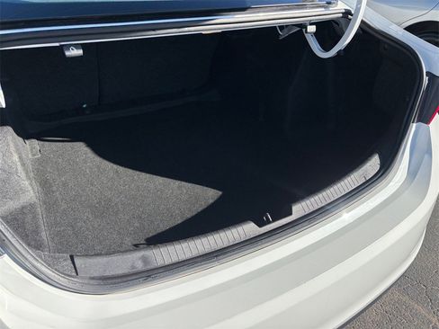 Certified 2023 Chevrolet Malibu LT image 32