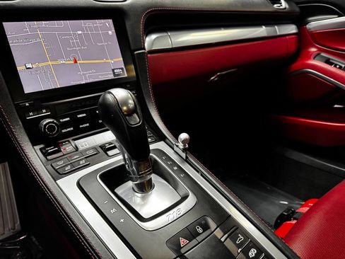 Used 2018 Porsche 718 Cayman GTS image 24