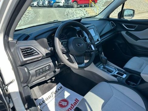 Used 2023 Subaru Forester AWD/4WD image 20