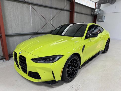 Used 2022 BMW M4 xDrive Competition w/ Executive Package image 2