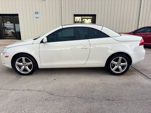 Used 2007 Volkswagen Eos 2.0T image 2