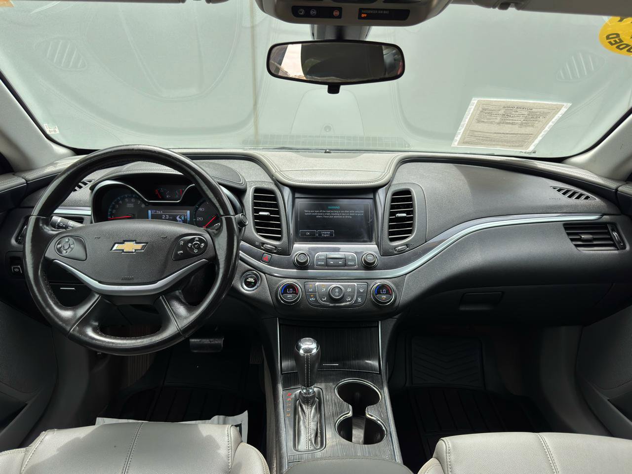 Used 2019 Chevrolet Impala LT FWD image 16
