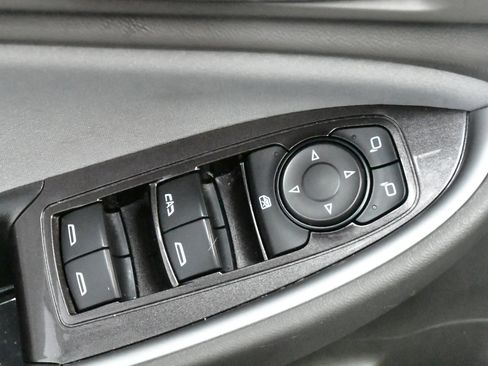 Used 2022 Chevrolet Malibu LT image 26