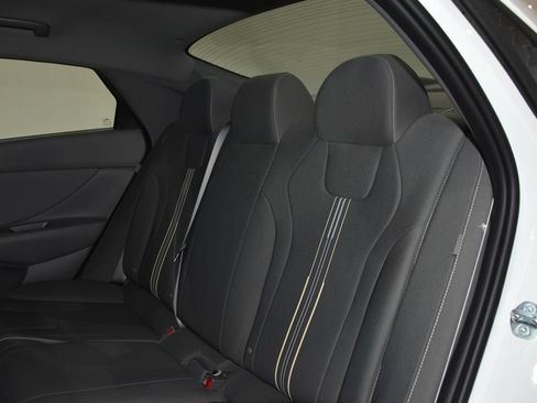 New 2026 Hyundai Elantra Sport FWD image 27