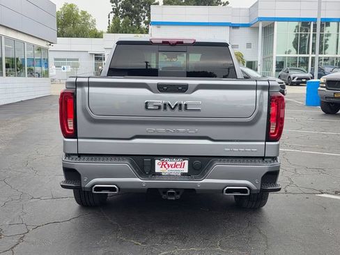 Used 2023 GMC Sierra 1500 Denali Ultimate AWD/4WD image 7