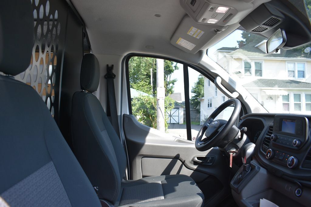 Used 2025 Ford Transit 250 Low Roof w/ Exterior Upgrade Package RWD image 19