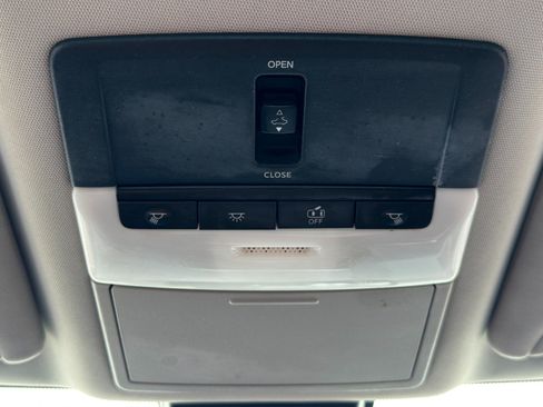 Used 2019 Nissan Altima 2.5 SV FWD image 30