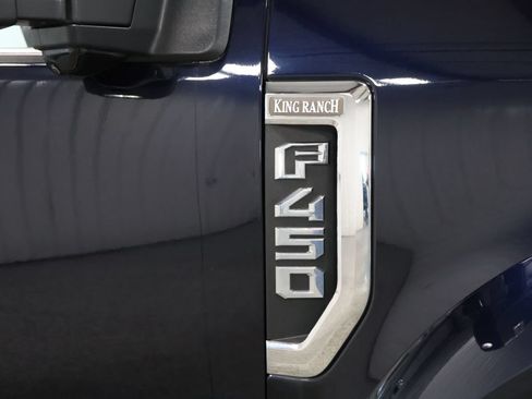 Used 2022 Ford F450 King Ranch w/ King Ranch Ultimate Package AWD/4WD image 39