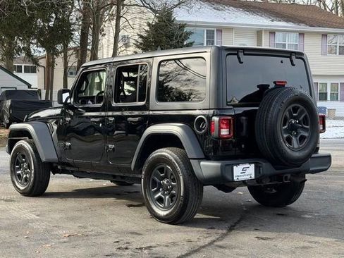 Used 2023 Jeep Wrangler Sport image 7