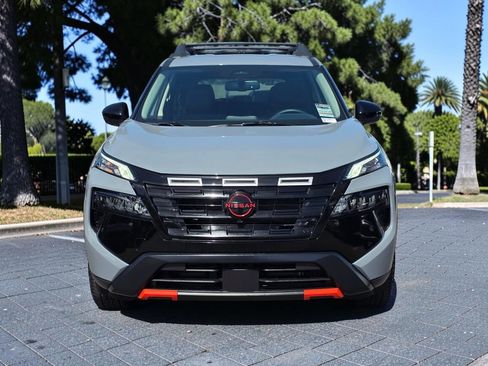 Used 2025 Nissan Rogue SV w/ Rock Creek Premium Package AWD/4WD image 3