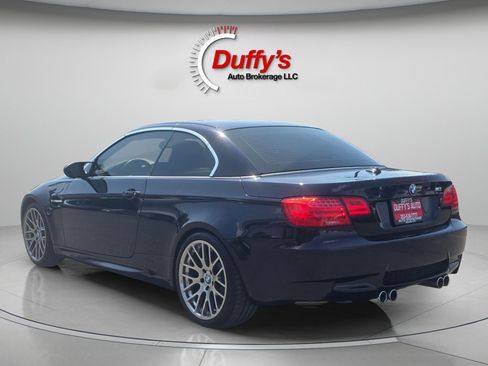 Used 2011 BMW M3 Convertible image 22