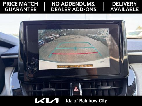 Used 2024 Toyota Corolla Cross L image 18