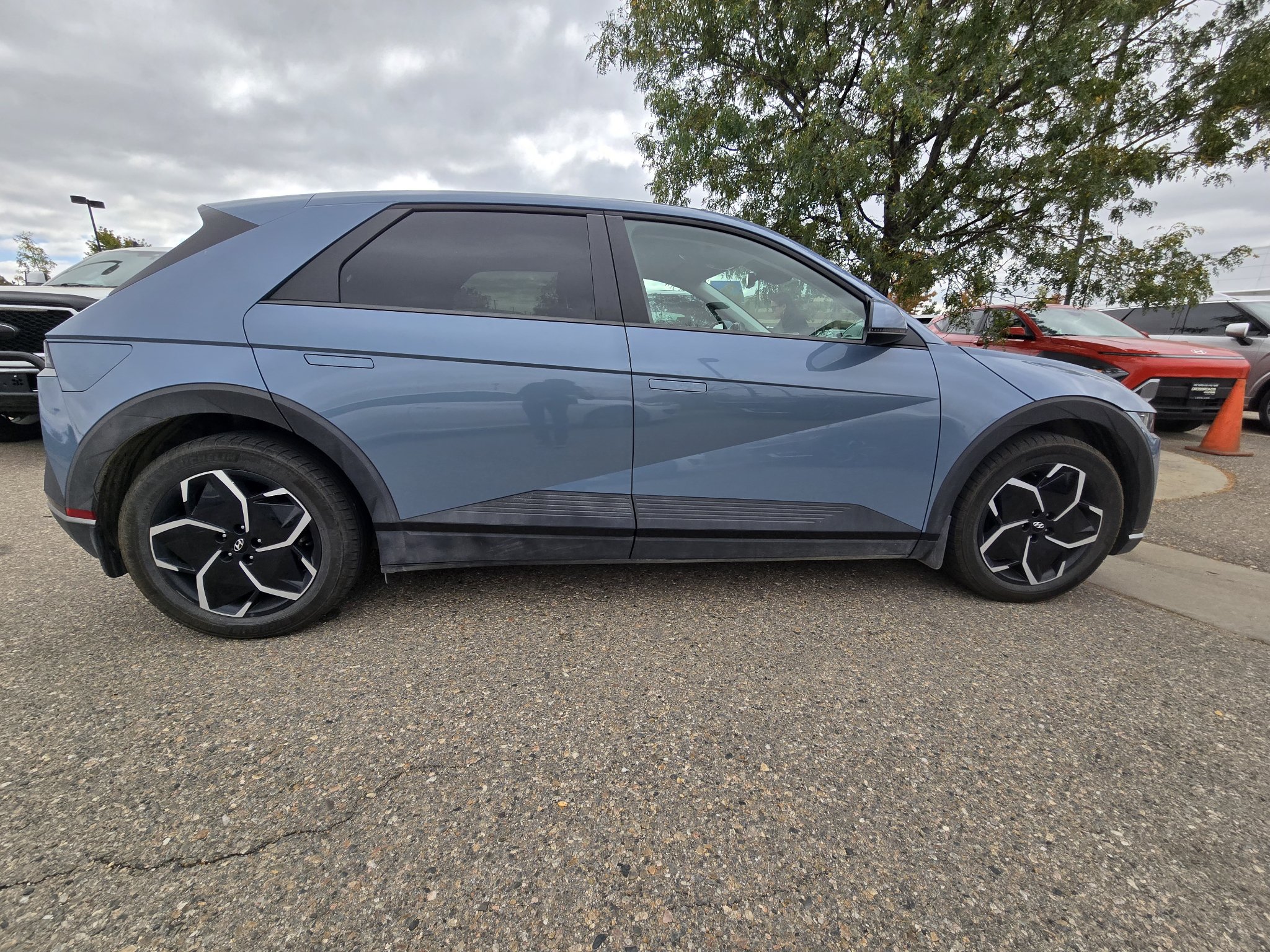 Used 2024 Hyundai Ioniq 5 SEL AWD/4WD image 18