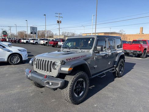 Used 2018 Jeep Wrangler Unlimited Rubicon w/ Dual Top Group image 17