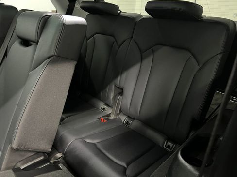 Used 2022 Audi Q7 3.0T Premium Plus w/ Premium Plus Package image 21