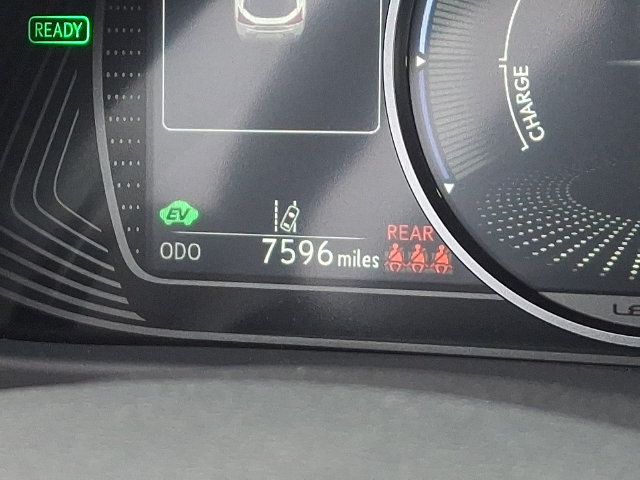 Used 2023 Lexus UX 250h AWD w/ Accessory Package (Z2) image 6