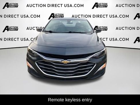 Used 2020 Chevrolet Malibu LS image 2