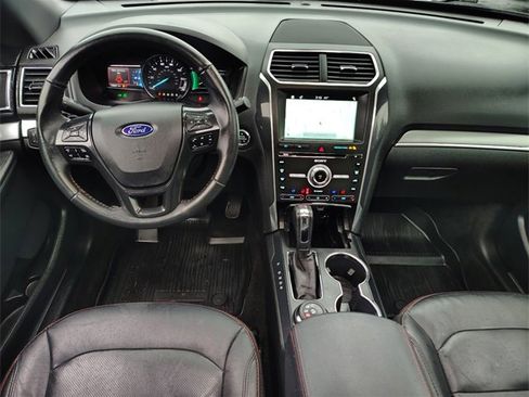 Used 2018 Ford Explorer Sport w/ Equipment Group 401A image 16