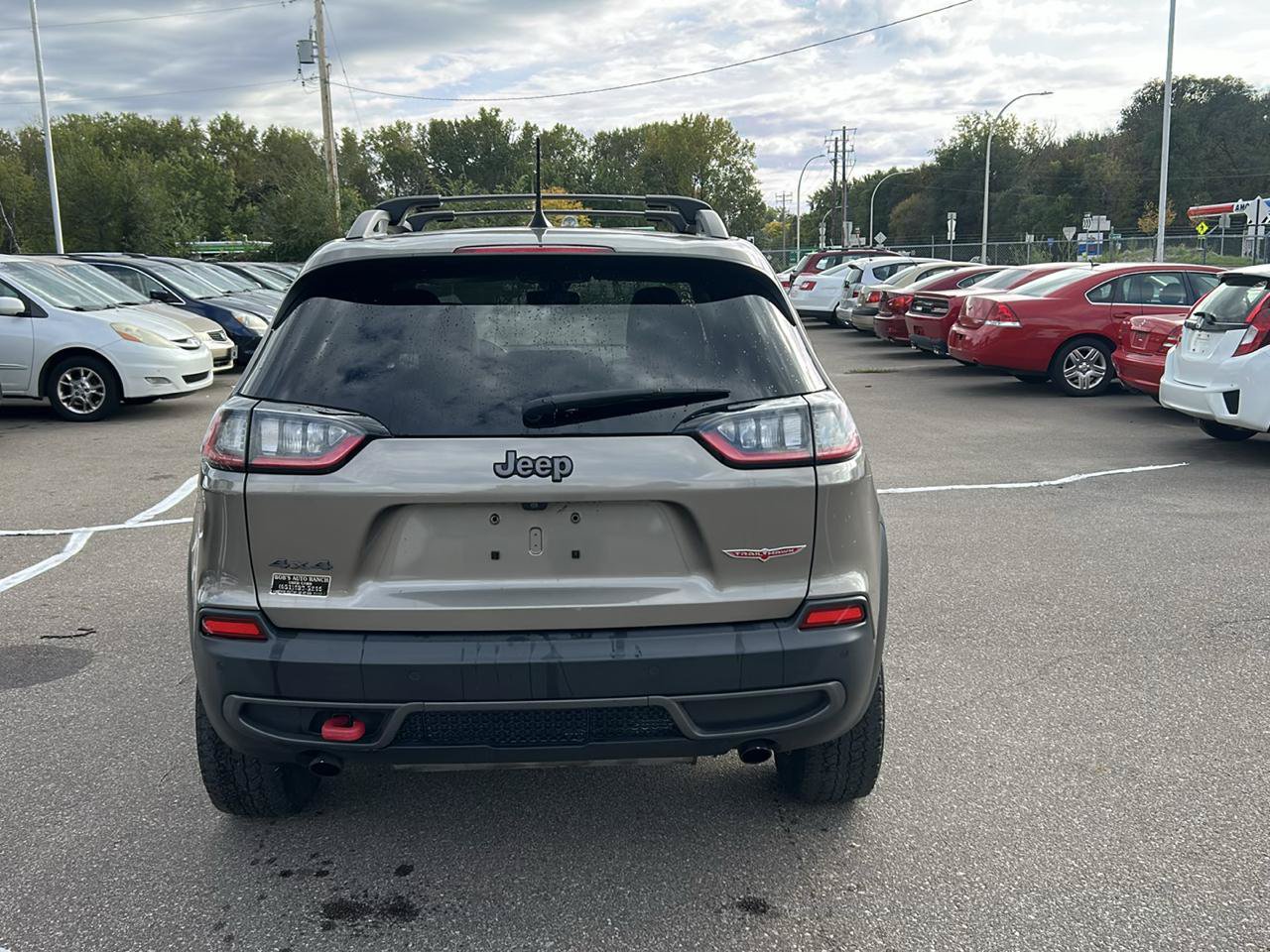 Used 2020 Jeep Cherokee Trailhawk w/ Cold Weather Group AWD/4WD image 6