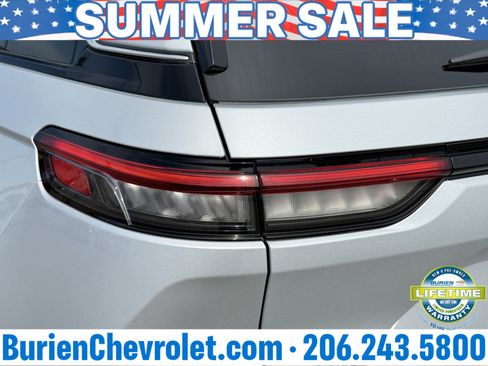 Used 2022 Jeep Grand Cherokee Overland w/ Adv Protech Group III AWD/4WD image 36