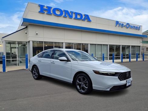 Used 2023 Honda Accord EX image 3
