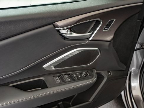 New 2026 Acura RDX SH-AWD image 17