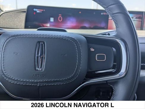 Used 2026 Lincoln Navigator L Reserve w/ Jet Appearance Package AWD/4WD image 14