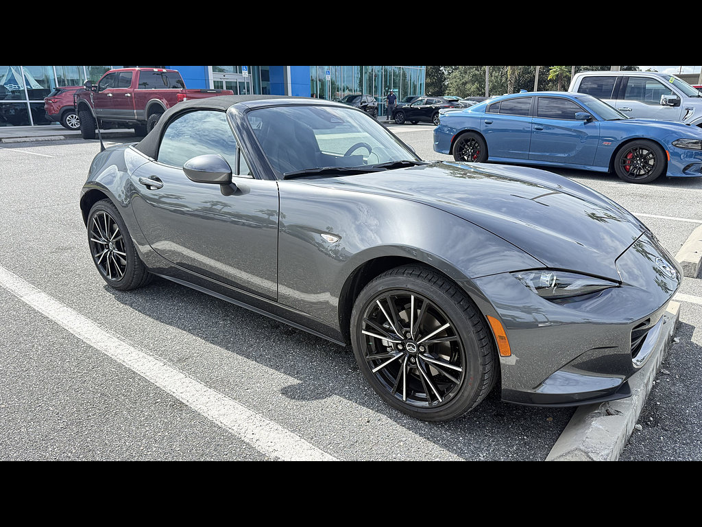 Used 2026 MAZDA MX-5 Miata Grand Touring RWD image 1