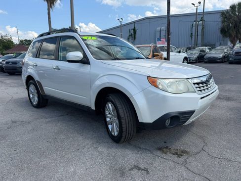 Used 2011 Subaru Forester 2.5X Limited AWD/4WD image 3