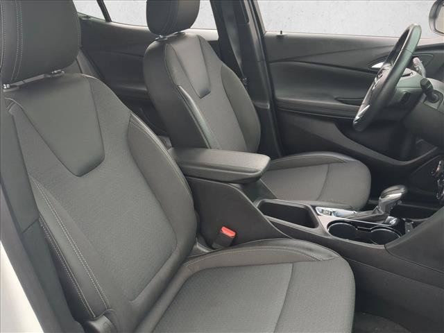 Used 2023 Buick Encore GX Preferred w/ Cold Weather Comfort Package FWD image 21