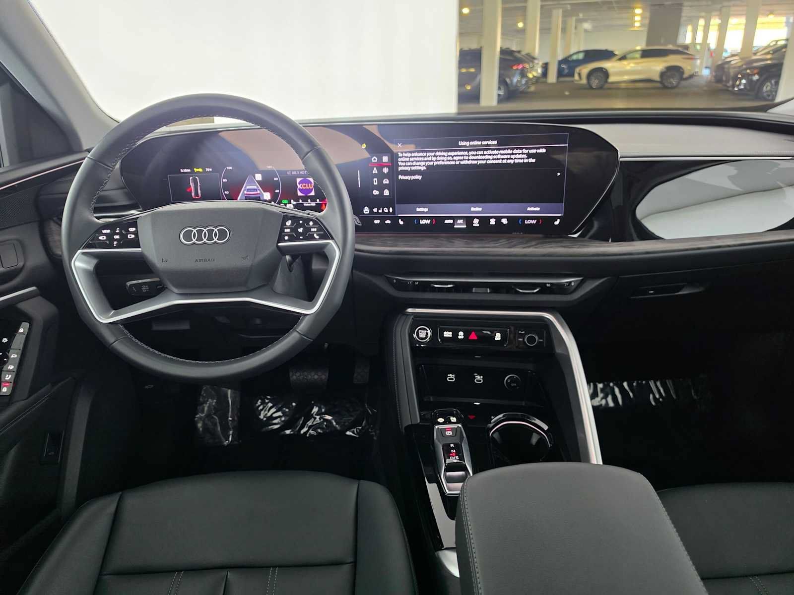 Used 2025 Audi Q5 Premium Plus w/ Premium Plus AWD/4WD image 18