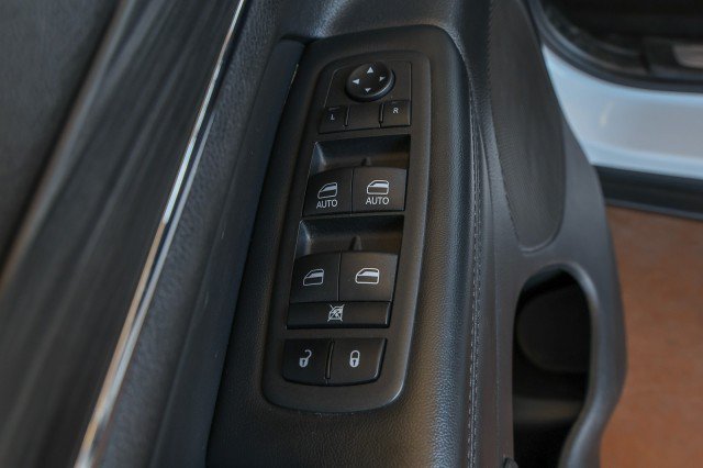 Used 2022 Jeep Grand Cherokee Limited AWD/4WD image 28
