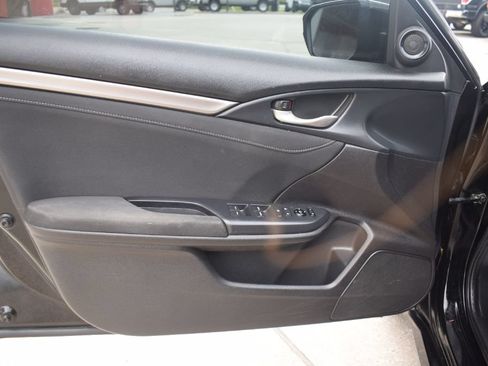 Used 2017 Honda Civic EX image 7