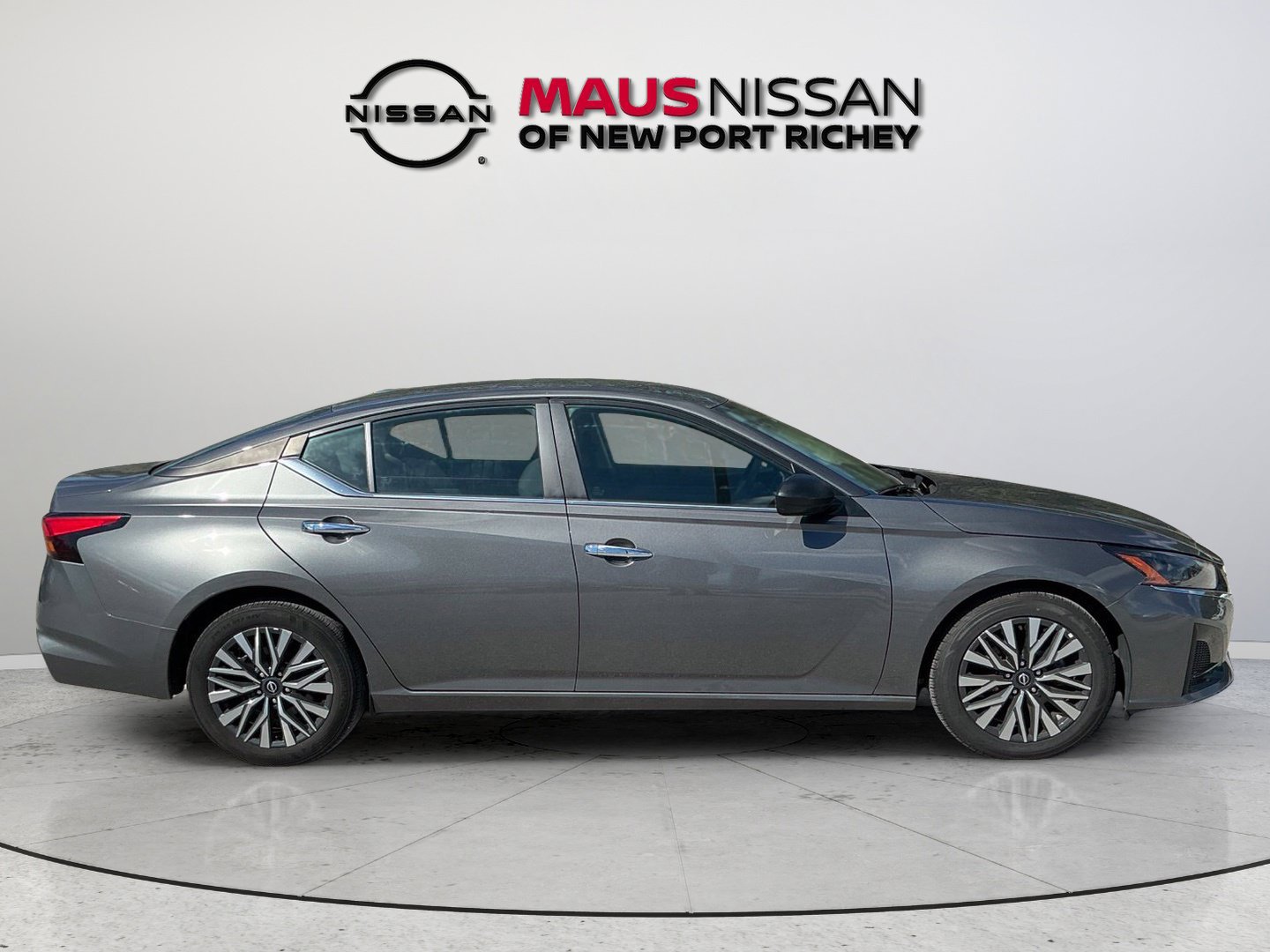 Certified 2025 Nissan Altima 2.5 SV FWD image 8