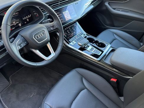 Used 2025 Audi Q7 3.0T Premium w/ Convenience Package image 7