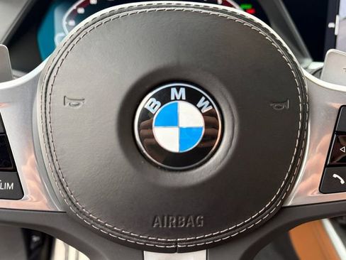 Used 2023 BMW X5 xDrive40i w/ Executive Package image 7