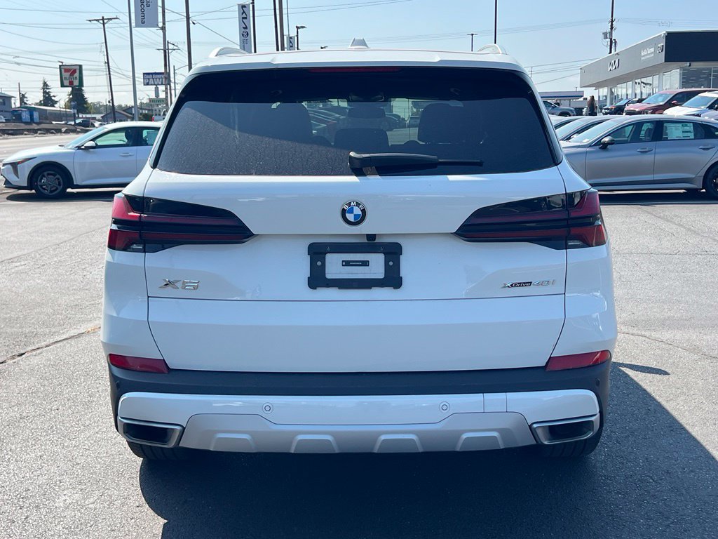 Used 2026 BMW X5 xDrive40i AWD/4WD image 8