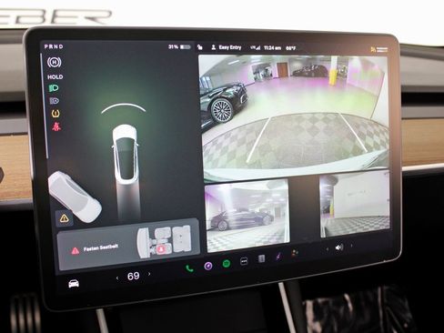 Used 2020 Tesla Model 3 Performance image 23