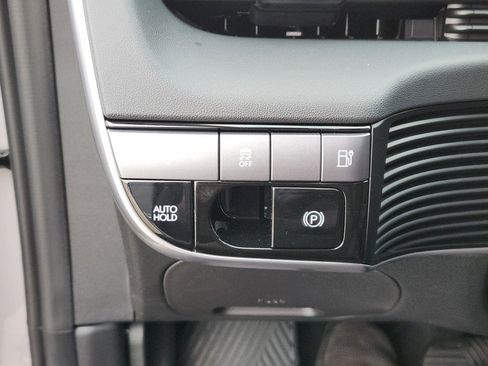 New 2026 Hyundai Ioniq 5 SE image 19