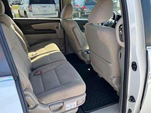Used 2016 Honda Odyssey SE image 19