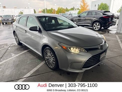 Used 2016 Toyota Avalon Limited w/ Toyota Safety Sense Package FWD image 2