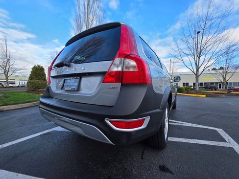 Used 2013 Volvo XC70 3.2 Platinum image 10